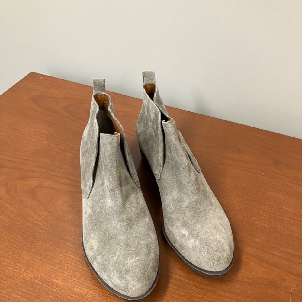 Booties - Picture 3 of 5
